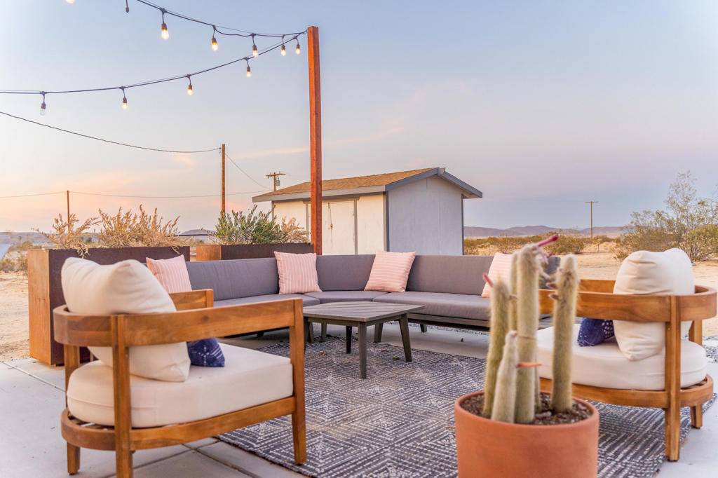 Joshua Tree, CA 92252,63324 Gold Nugget RD