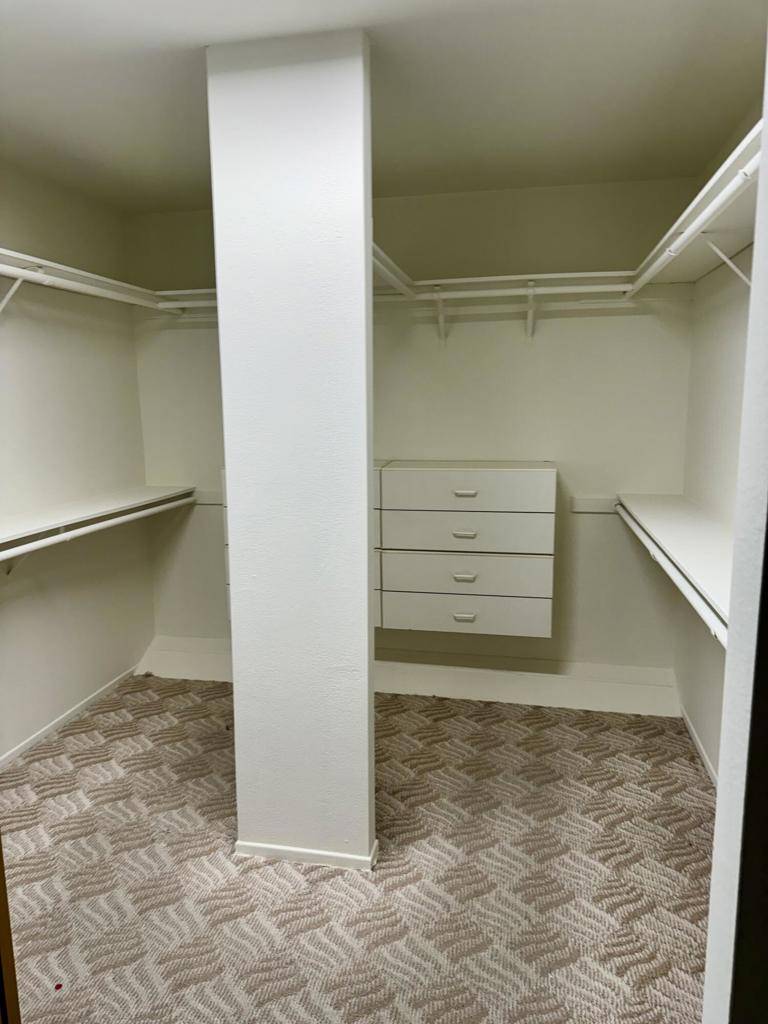 42298 Bodie RD Palm Desert, CA 92260