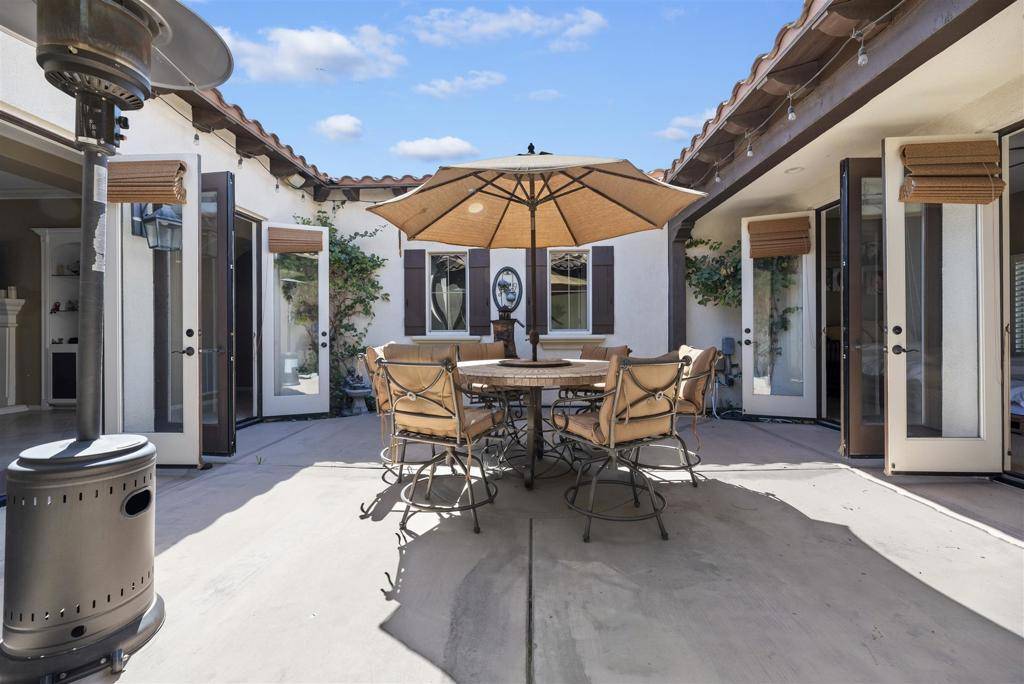 La Quinta, CA 92253,81968 Contento