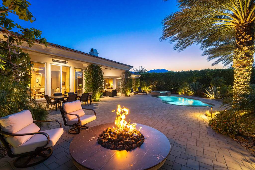 Rancho Mirage, CA 92270,269 Loch Lomond RD