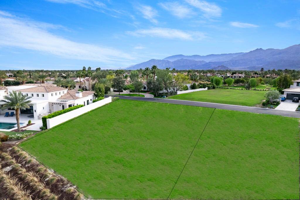80650 Via Montecito La Quinta, CA 92253