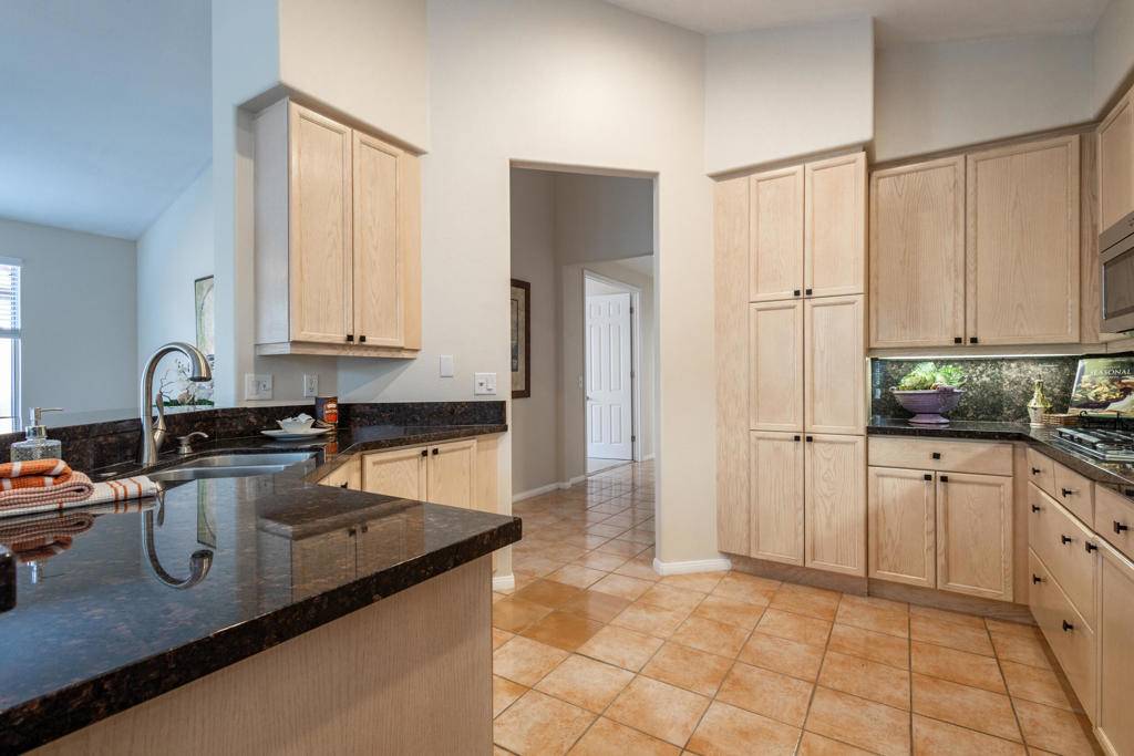 Palm Desert, CA 92211,42747 Adalin WAY