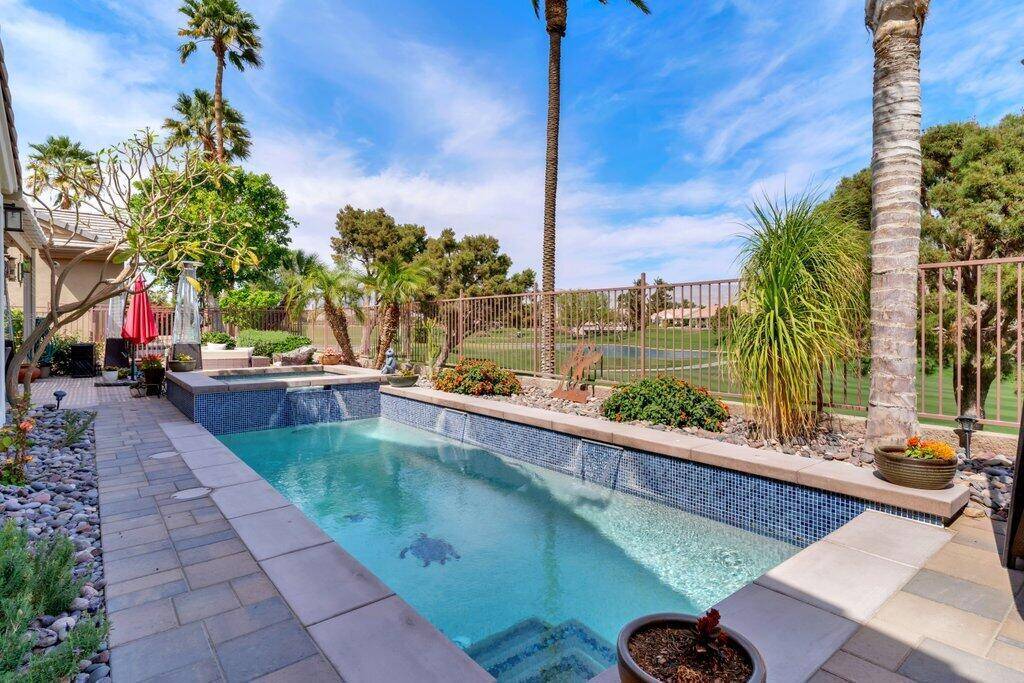 Palm Desert, CA 92211,39619 Manorgate RD