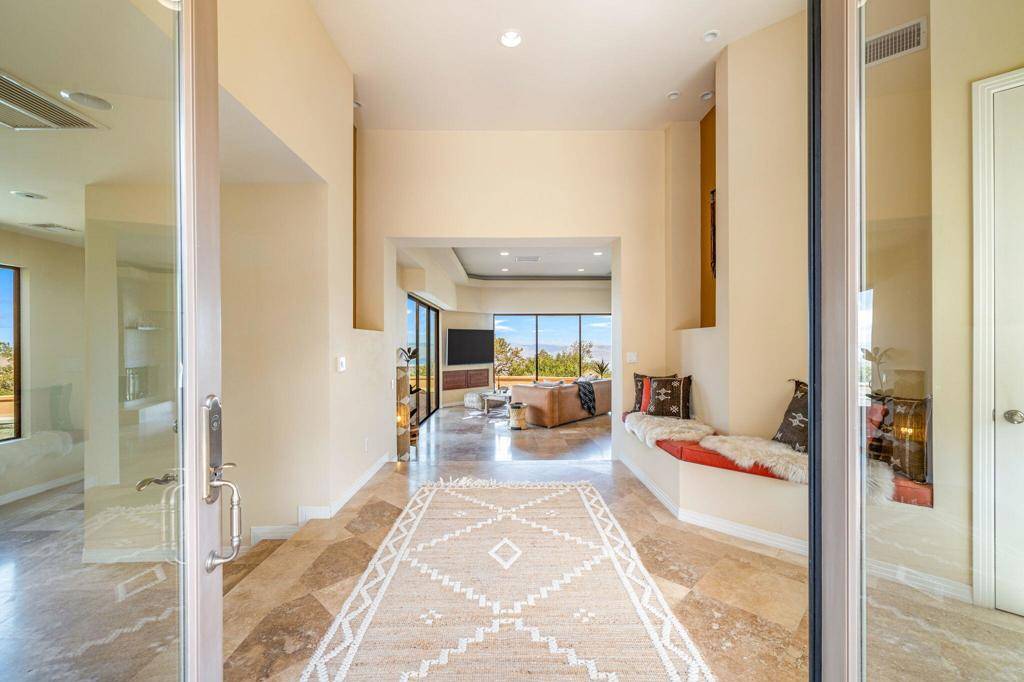 Mountain Center, CA 92561,61474 Hanging Rock LN