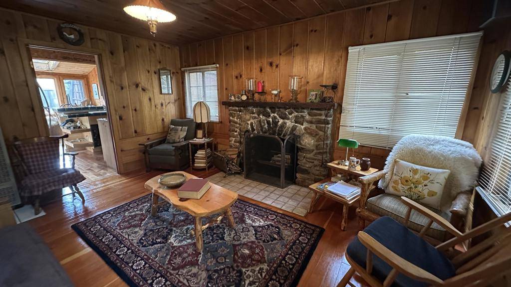 Idyllwild, CA 92549,55260 South Circle DR