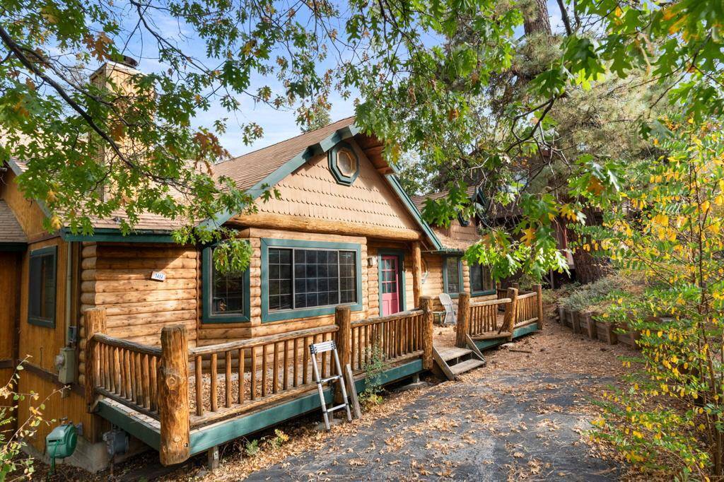 Big Bear, CA 92315,1464 Rockspray DR