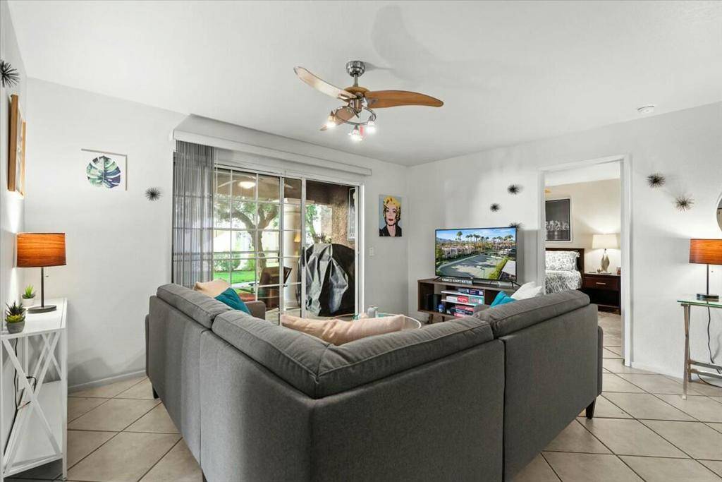 Palm Springs, CA 92264,2700 Lawrence Crossley RD #13