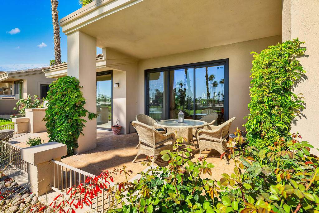Palm Desert, CA 92211,38960 Gladiolus LN
