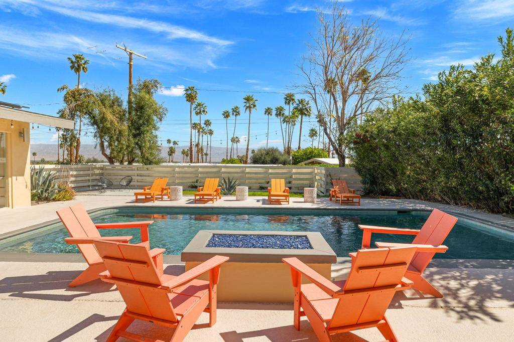 Palm Desert, CA 92260,46230 Shadow Mountain DR