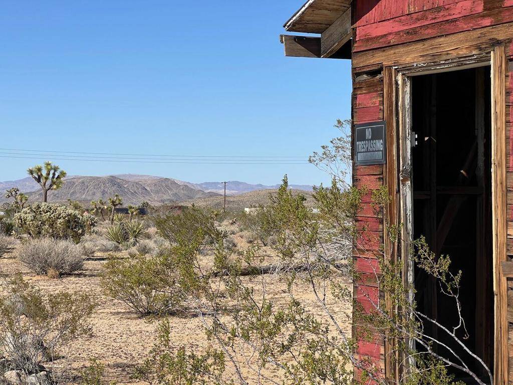 Yucca Valley, CA 92284,1505 Hilton AVE