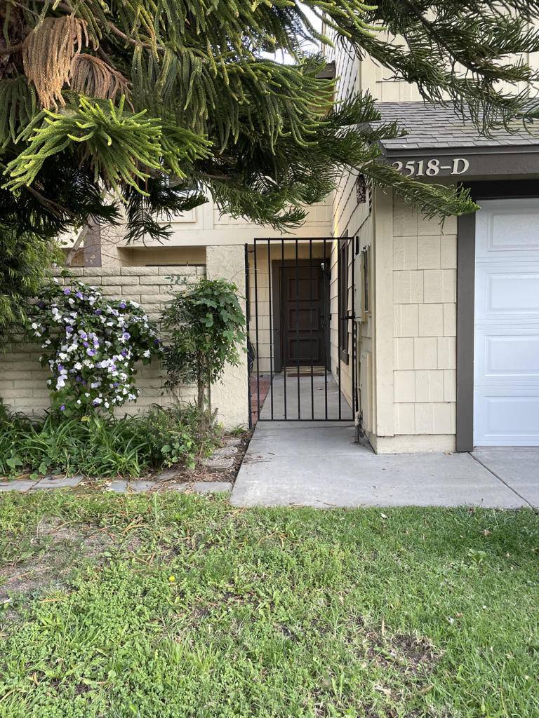Santa Ana, CA 92705,2518 N Tustin #81
