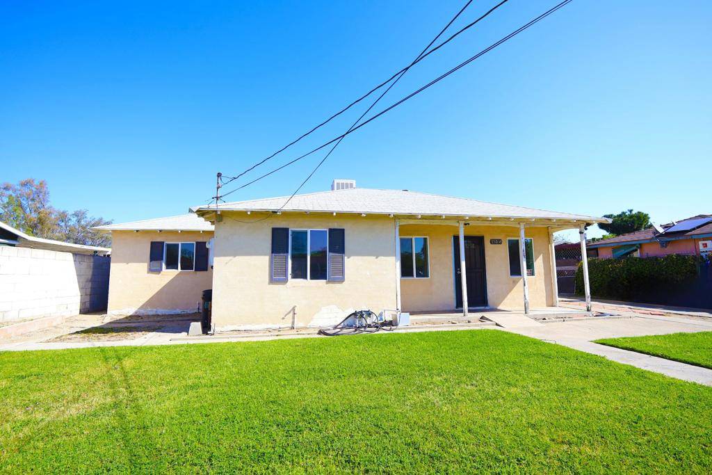 Fontana, CA 92335,15168 Hibiscus ST