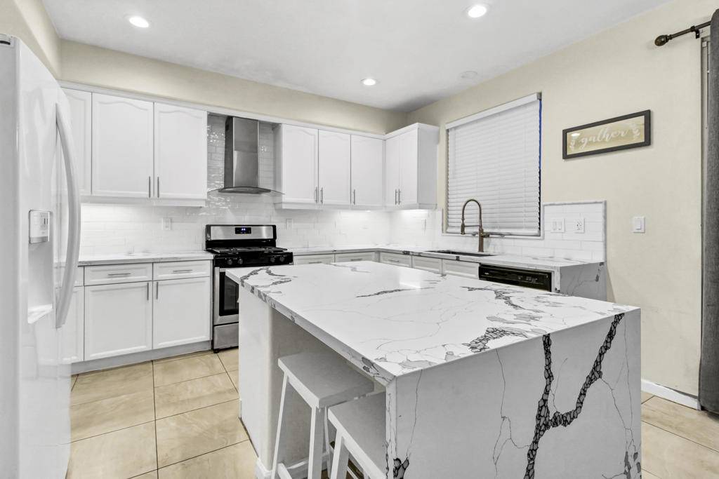 Indio, CA 92201,82949 Corte Lucia