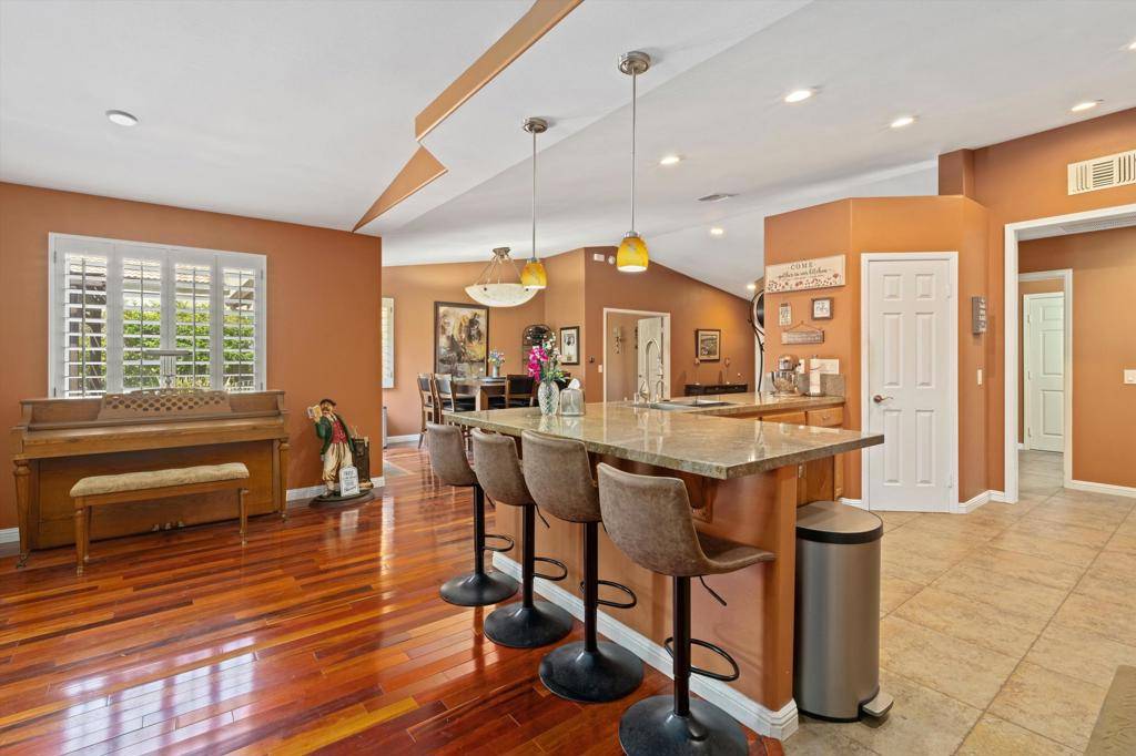 Palm Desert, CA 92211,41955 Freedom CT