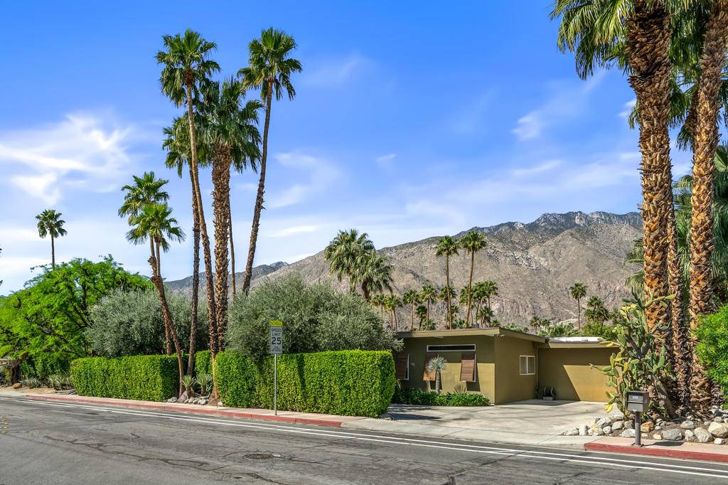 Palm Springs, CA 92262,1175 N Avenida Caballeros
