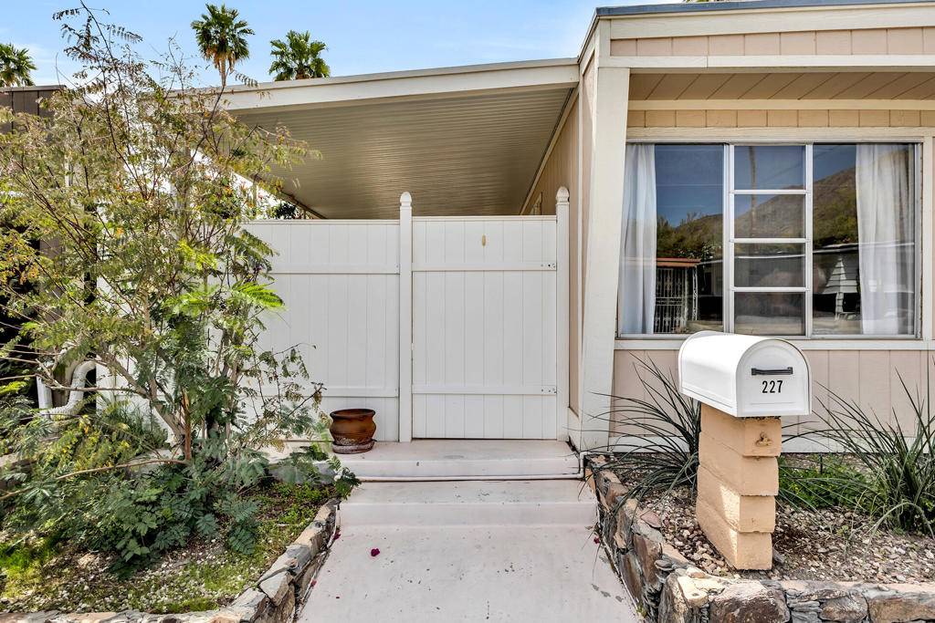 Palm Springs, CA 92264,227 Stone Terrace