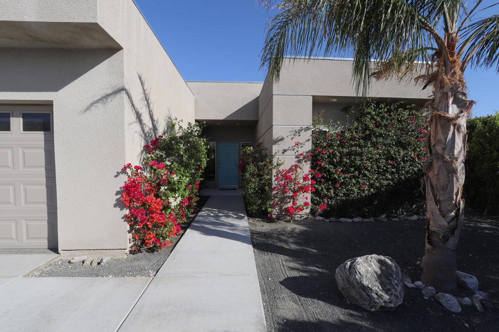 Desert Hot Springs, CA 92240,64977 Barnes CT