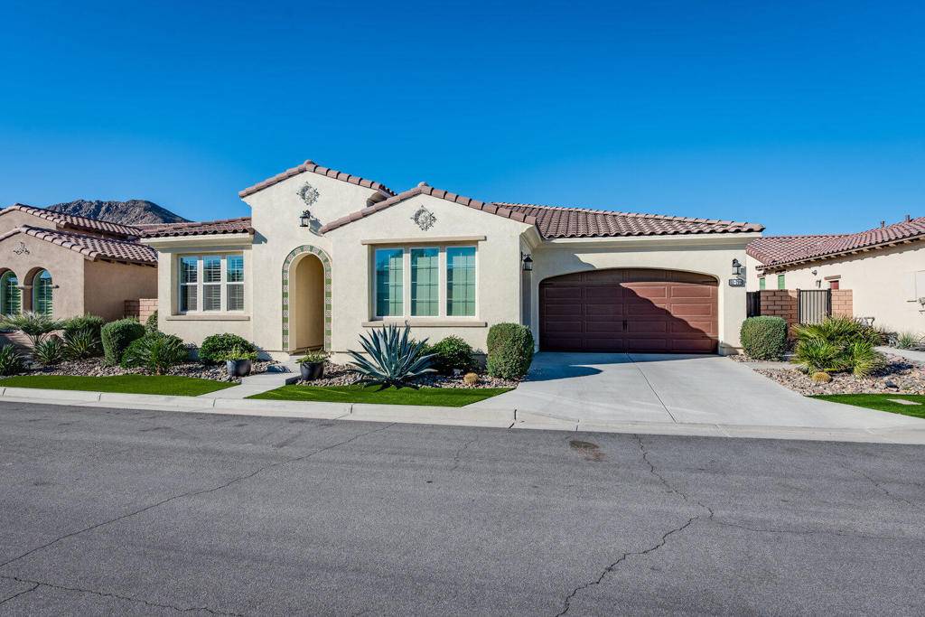 La Quinta, CA 92253,51799 Via Santero