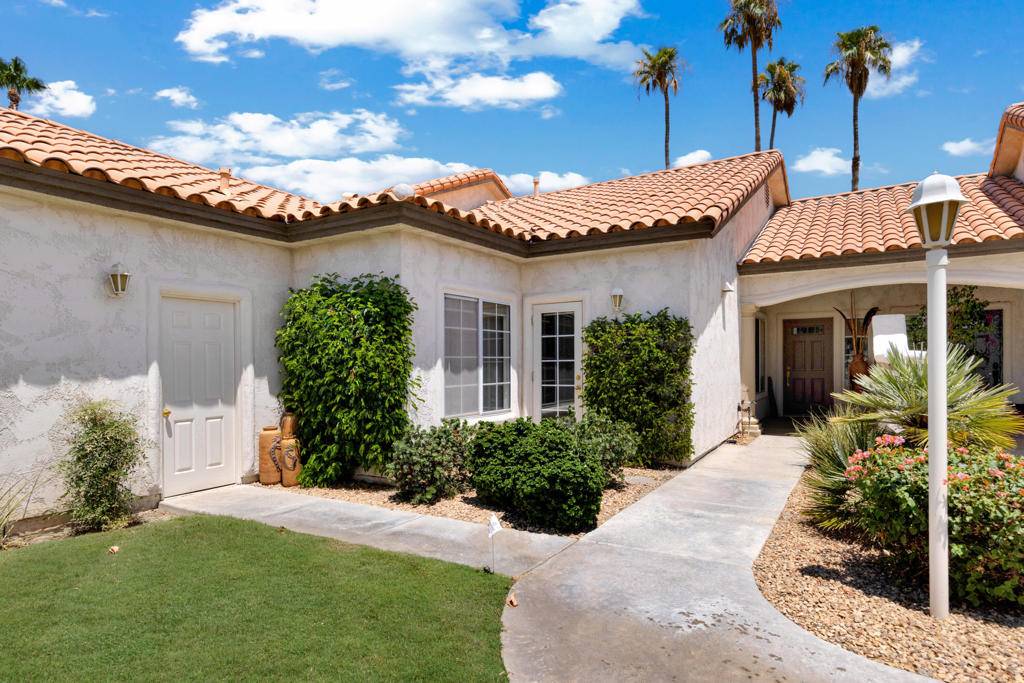 Palm Desert, CA 92211,254 Desert Falls DR E
