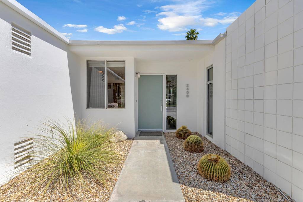 Palm Springs, CA 92264,2400 S Sierra Madre