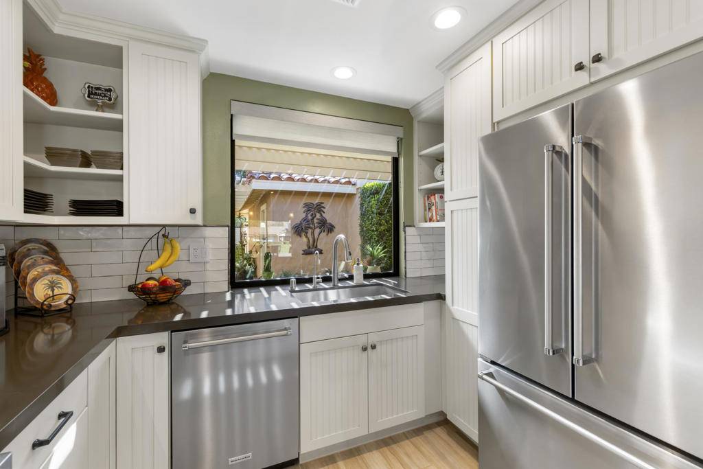 Palm Desert, CA 92260,111 Juan CIR