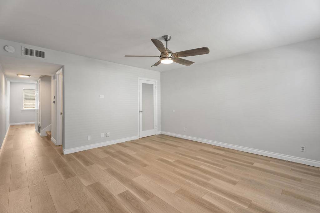 Huntington Beach, CA 92649,4731 Arena CIR #Ci112