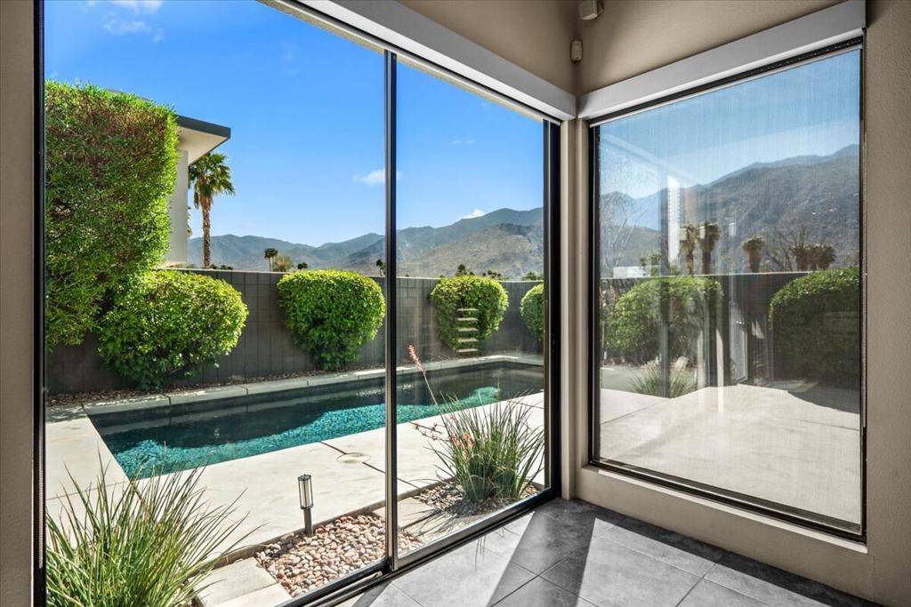 Palm Springs, CA 92262,1466 E Baristo RD