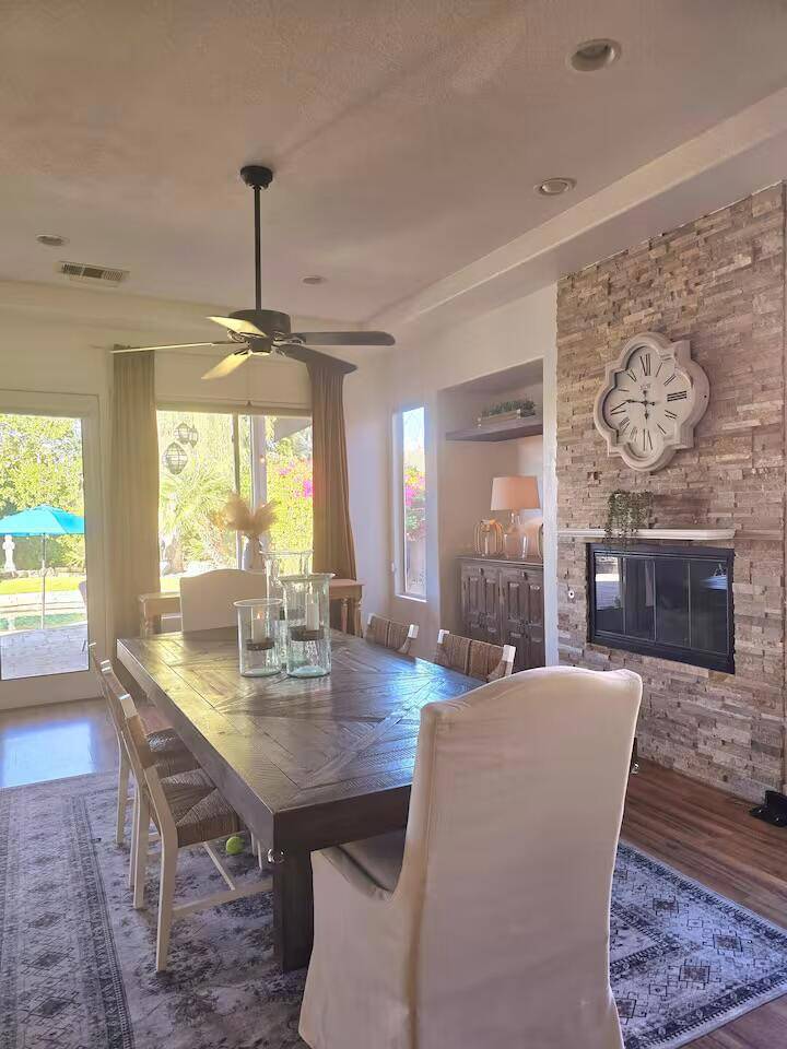 La Quinta, CA 92253,79818 Parkway Esplanade S