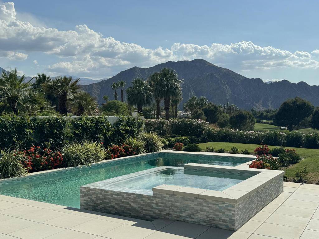 La Quinta, CA 92253,52345 Via Castile