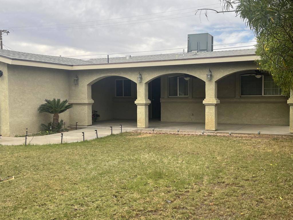 Blythe, CA 92225,321 Alice LN