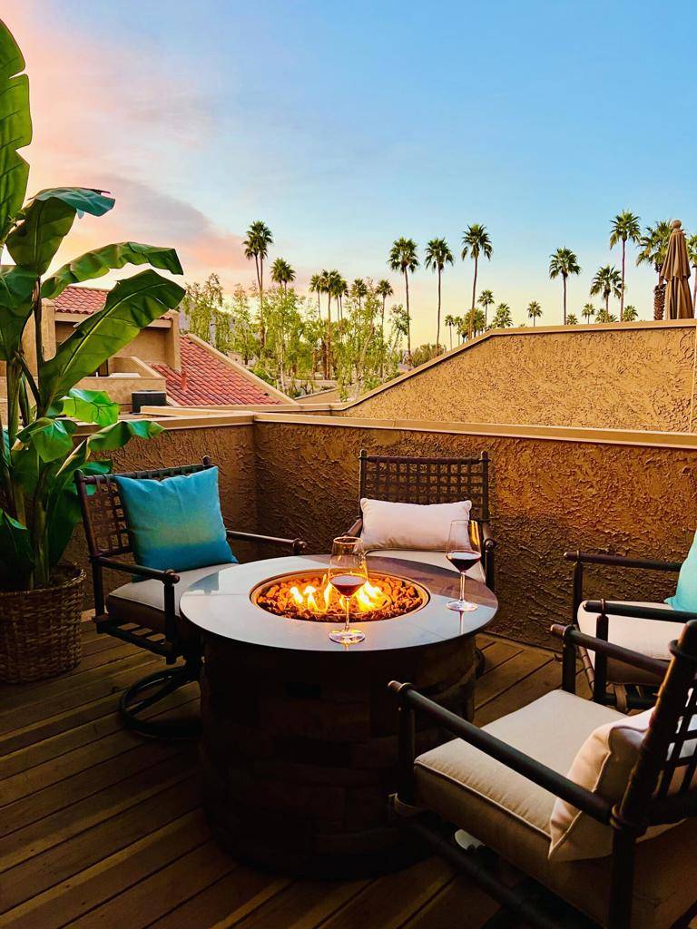 Palm Desert, CA 92260,73503 Foxtail LN