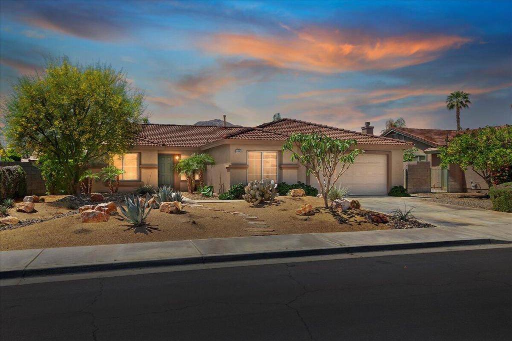 La Quinta, CA 92253,45505 Deerbrook CIR