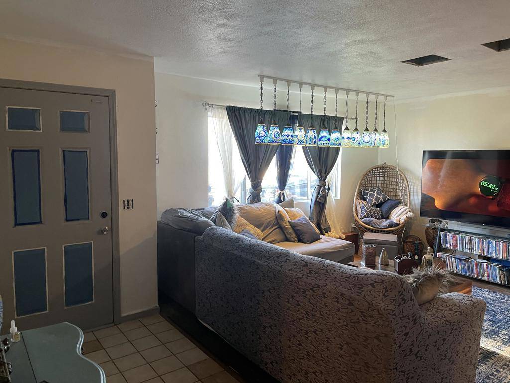 Joshua Tree, CA 92252,6746 Hillview Rd