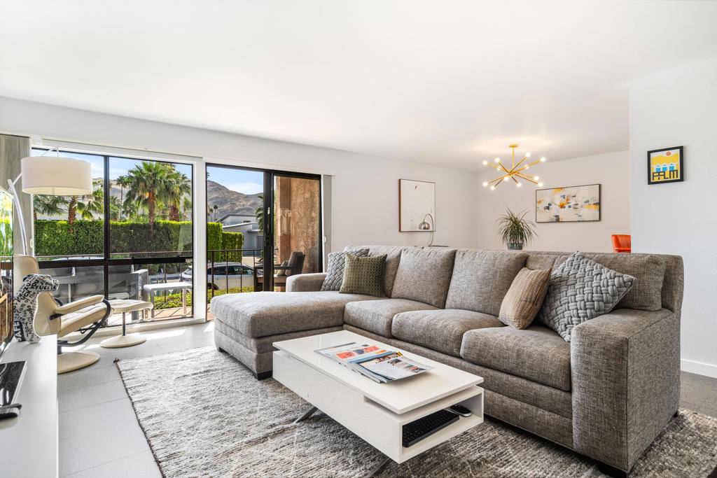 Palm Springs, CA 92264,2727 S Sierra Madre #5