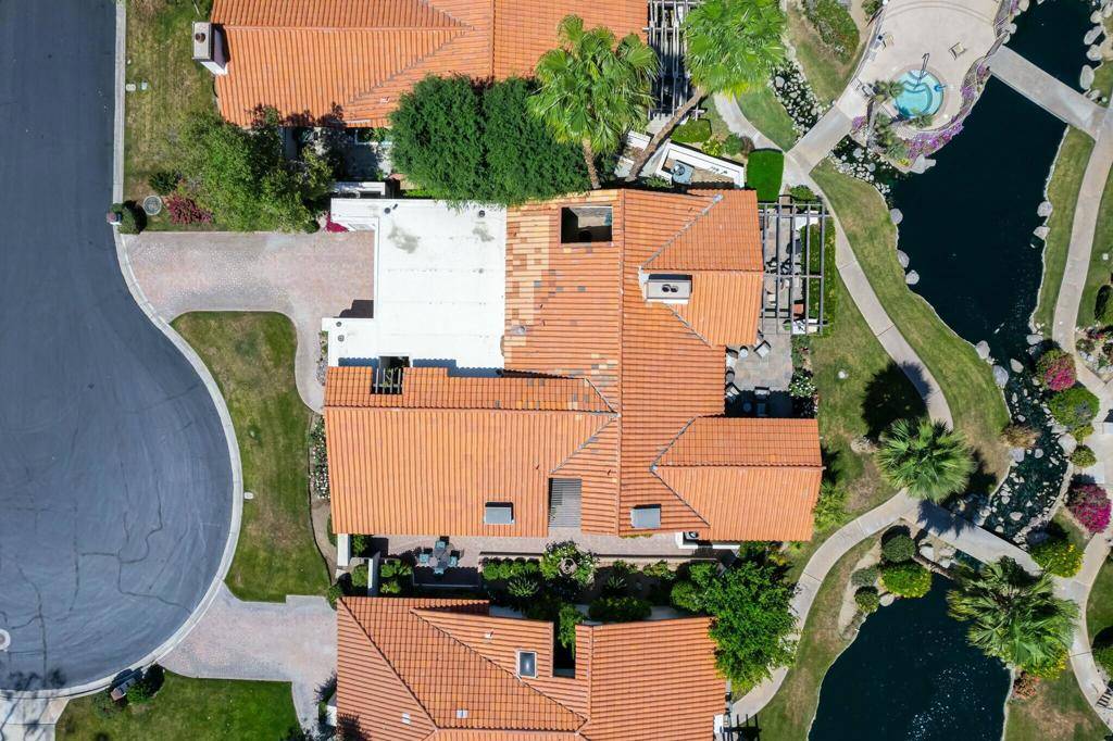 Indian Wells, CA 92210,44340 Michigan CT