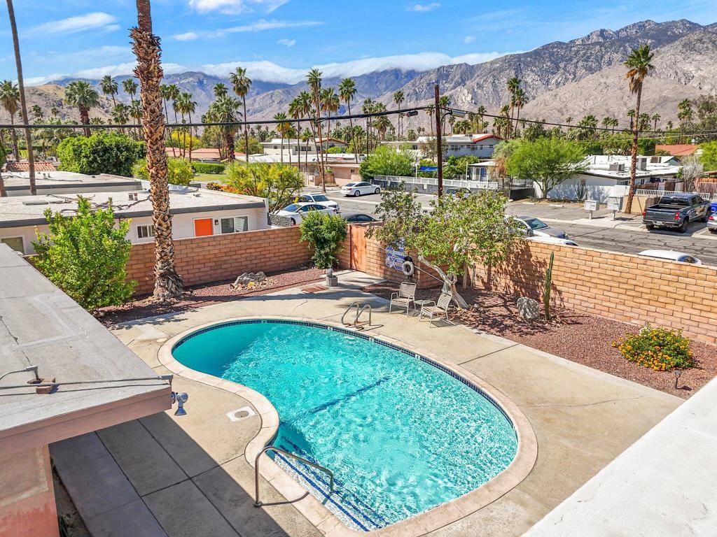 Palm Springs, CA 92264,508 Desert View DR