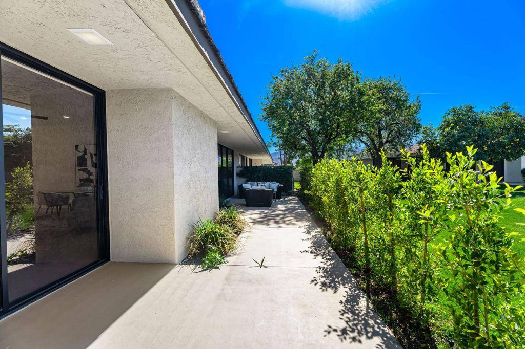Rancho Mirage, CA 92270,21 Dartmouth DR