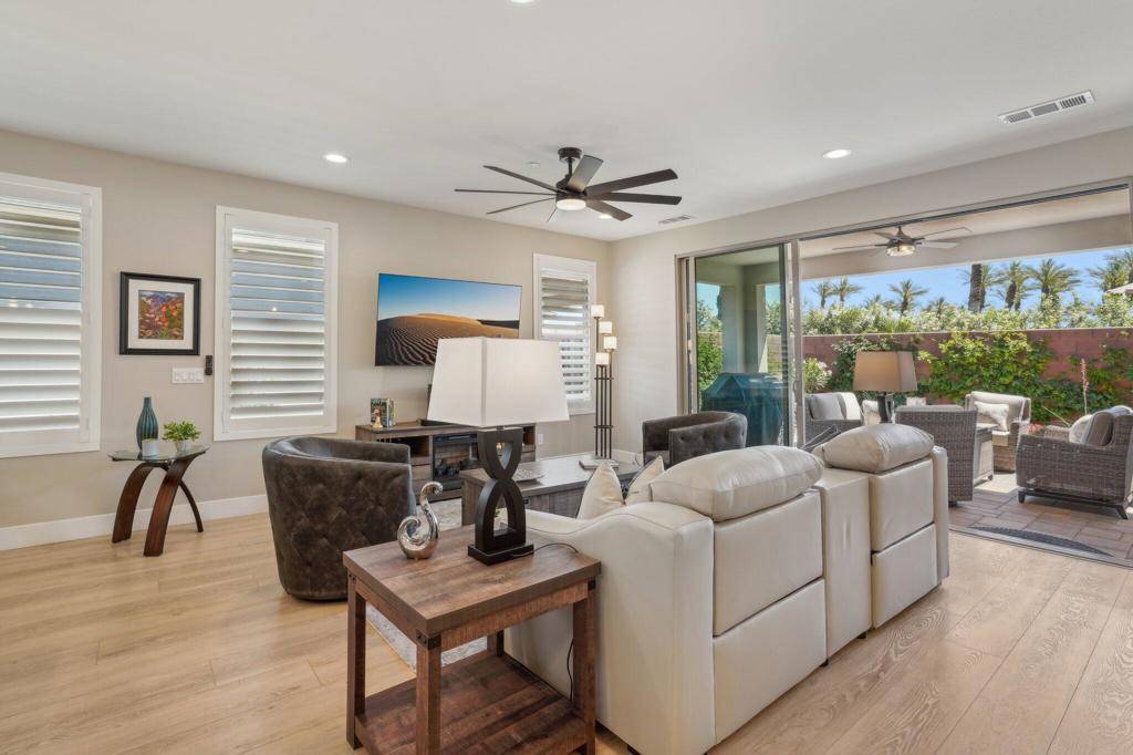 Indio, CA 92201,51570 Whiptail DR
