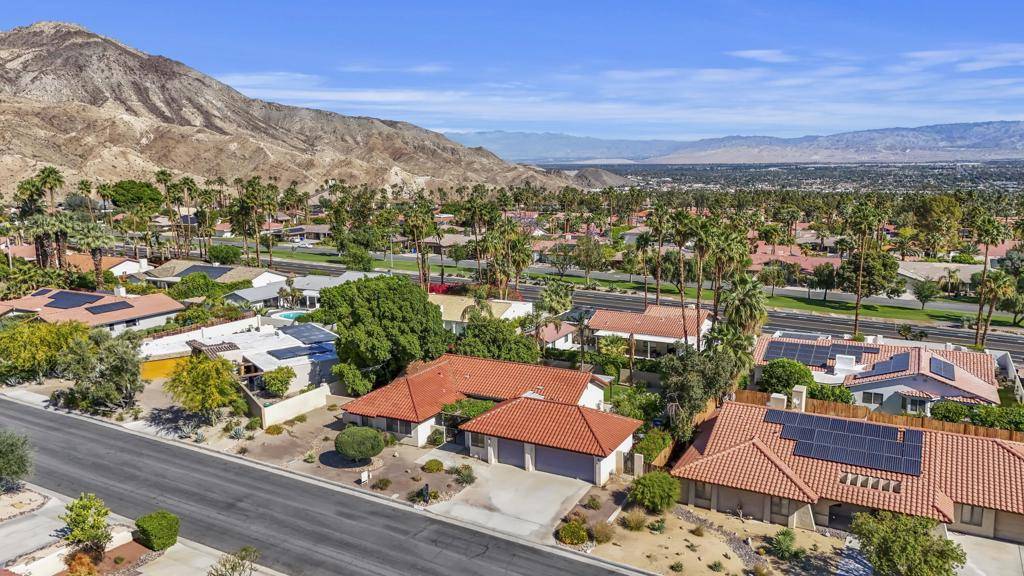 Palm Desert, CA 92260,72870 Somera RD