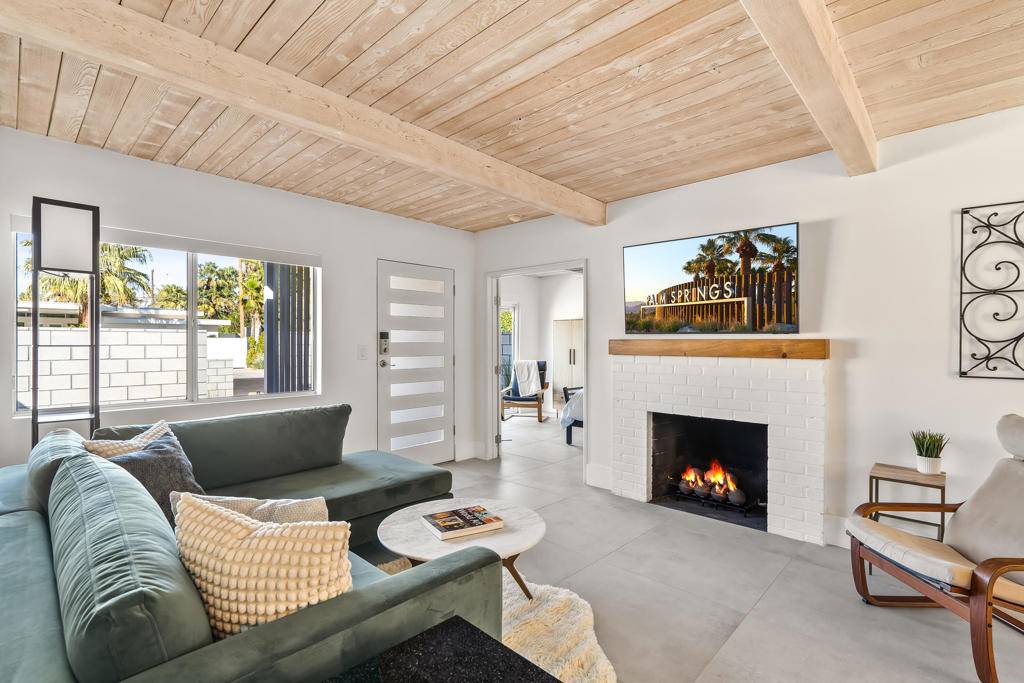 Palm Springs, CA 92264,1127 San Lucas RD