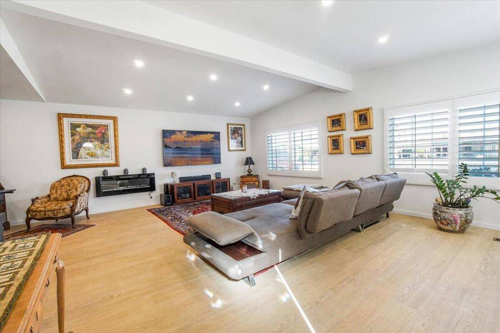 Palm Desert, CA 92260,39786 Moronga Canyon DR