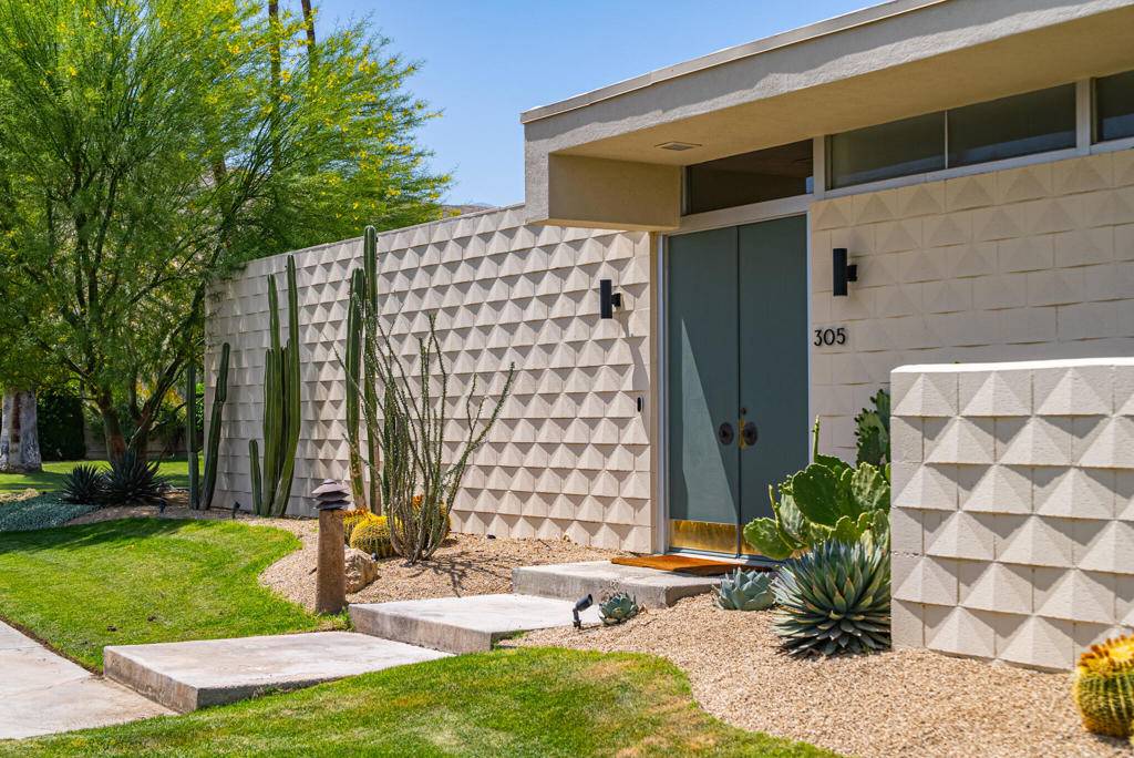 Palm Springs, CA 92264,305 Westlake TER