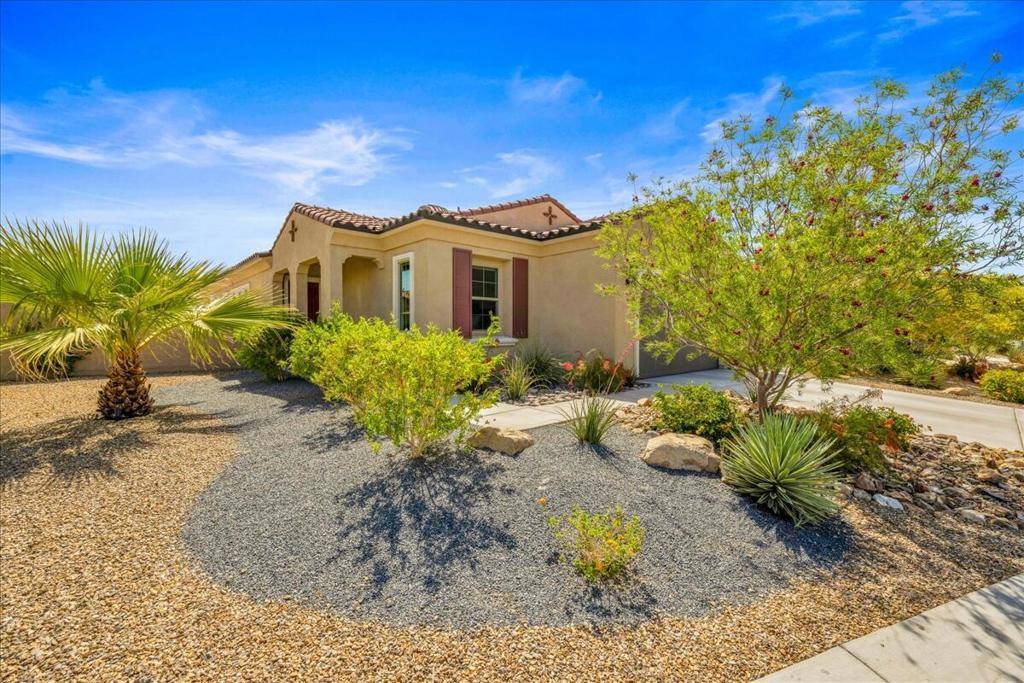 Rancho Mirage, CA 92270,85 Cork Tree
