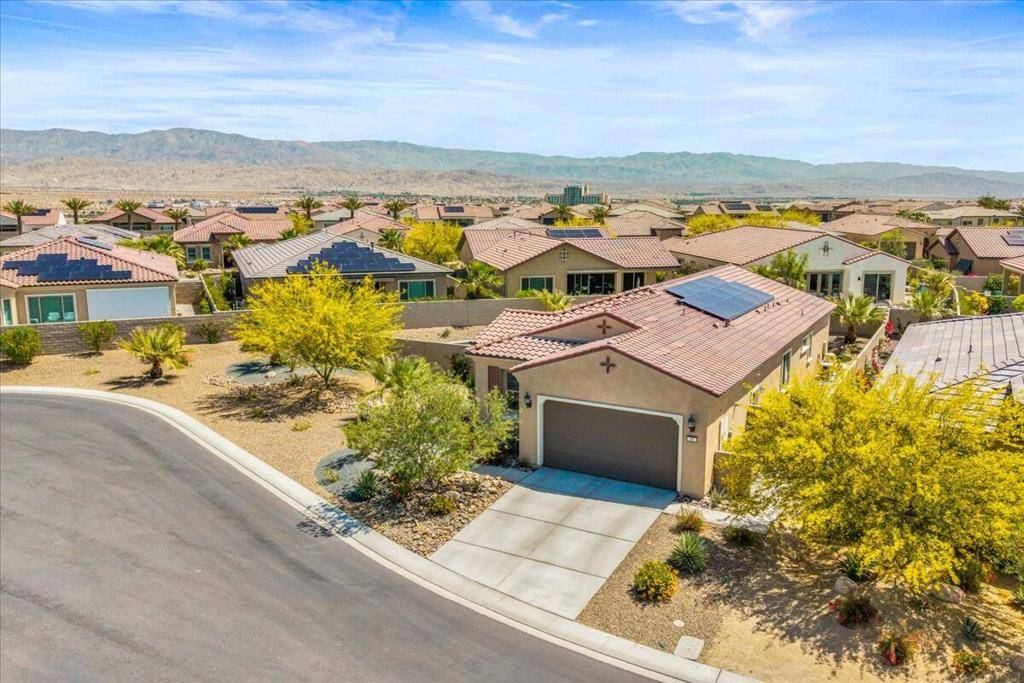 Rancho Mirage, CA 92270,85 Cork Tree
