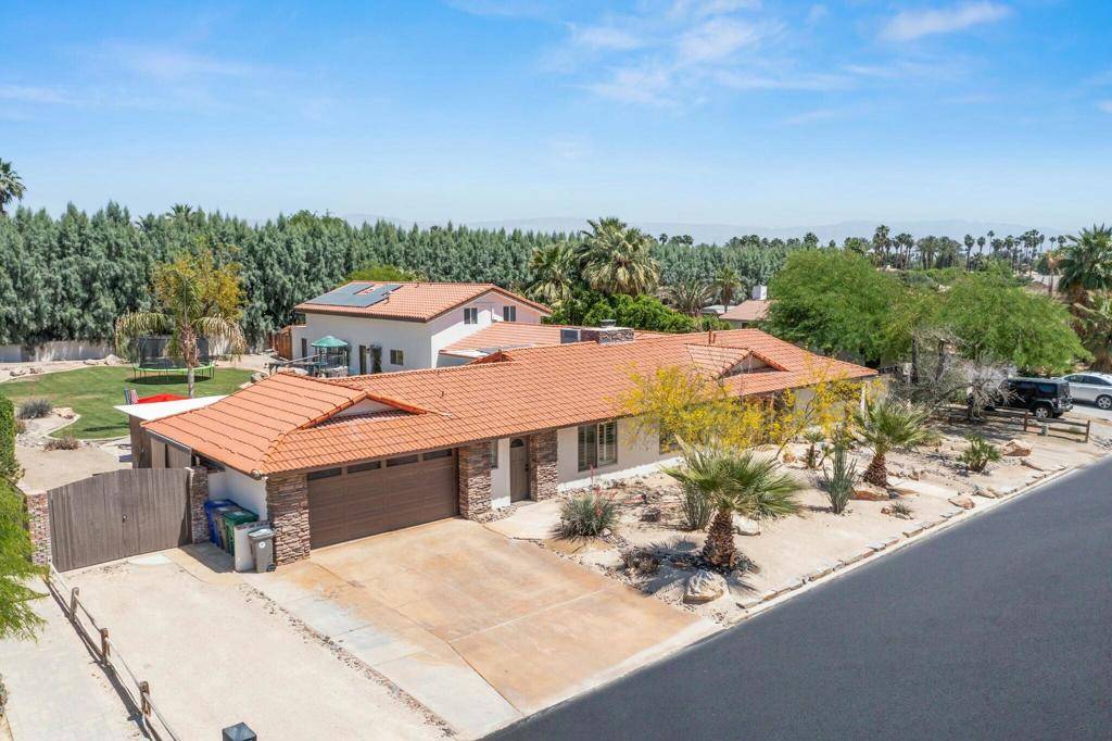 Rancho Mirage, CA 92270,72570 Betty LN
