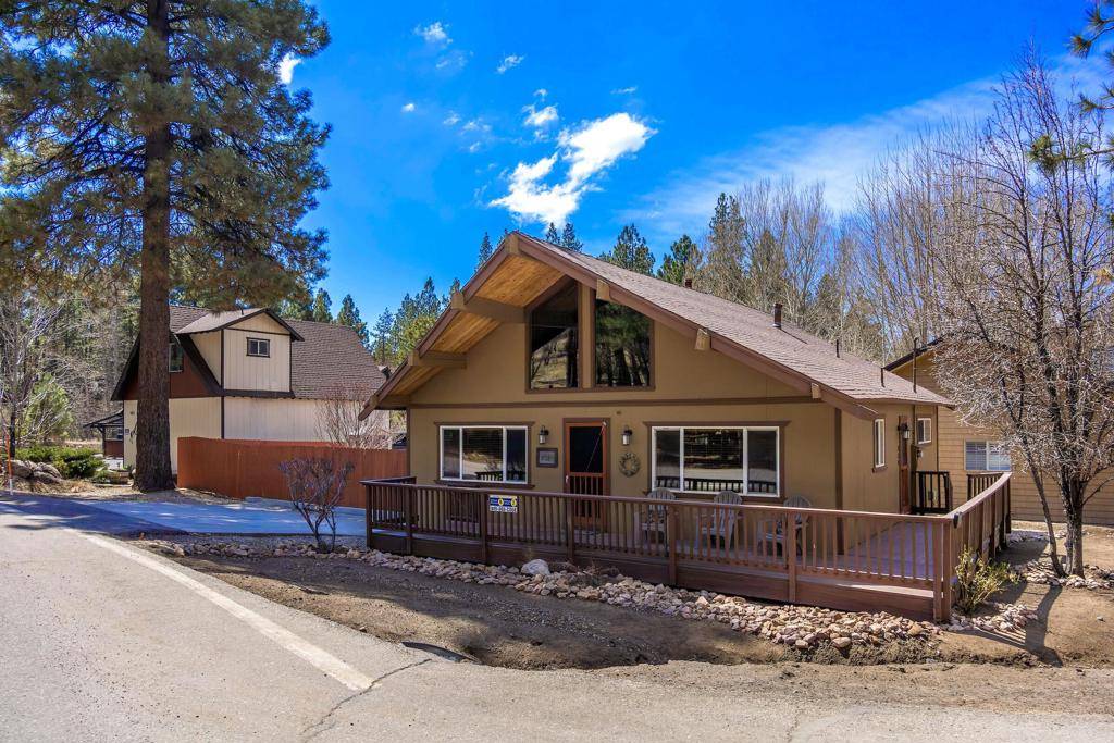 Big Bear, CA 92315,880 Edgemoor RD