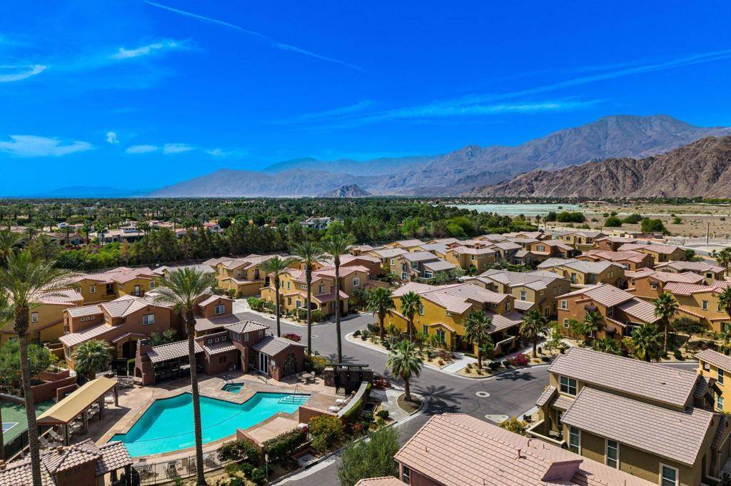 La Quinta, CA 92253,52266 Rosewood LN
