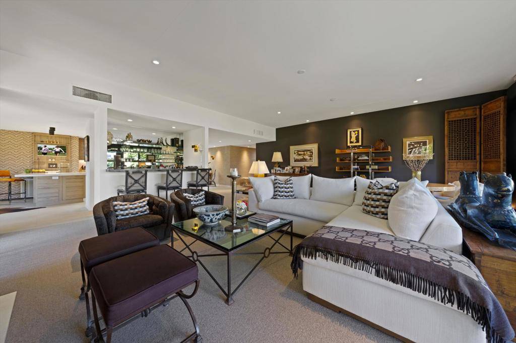 63 Dartmouth DR Rancho Mirage, CA 92270