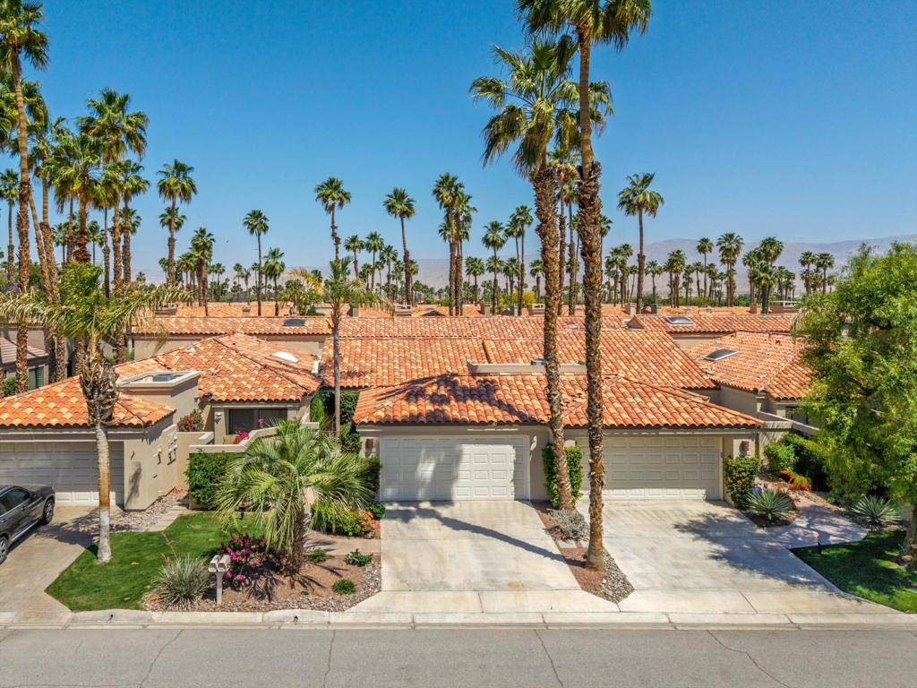 Palm Desert, CA 92211,76528 Begonia LN