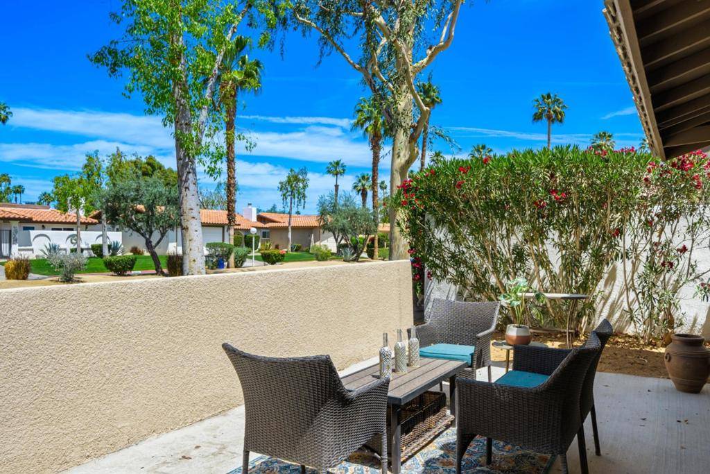 Palm Desert, CA 92211,75255 Camello CT N